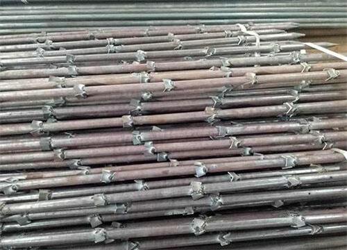 新田隧道钢花管